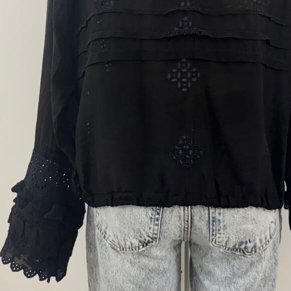 Johnny Was Long Sleeve Embroidered Blouse Top Black Semi Sheer Button-Down M - Picture 10 of 12